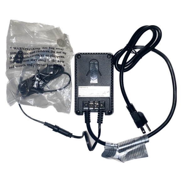 SUNVIE 60W Low Voltage Transformer with Timer & Photocell Sensor LVT-MH-60W - Picture 2 of 2